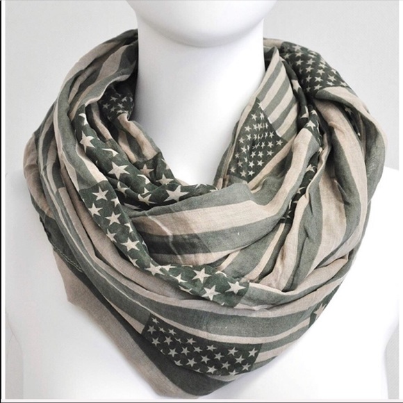 American Flag Infinity Scarf - Picture 1 of 6